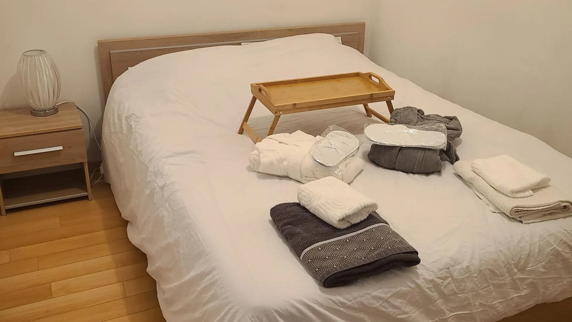 Loft Brest Avec Spa Et Billard Apartment