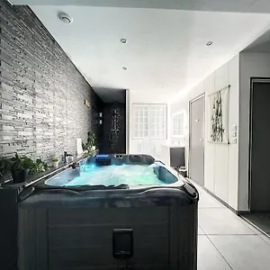 Dream Loft Jacuzzi - Sauna Appartement